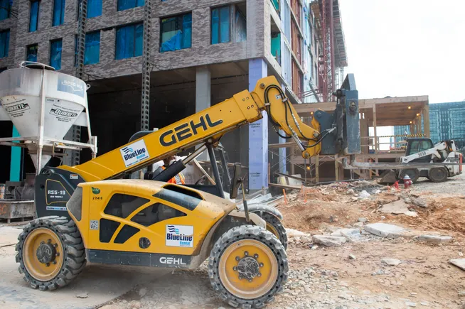 Banking turmoil adds new headwinds to construction industry
