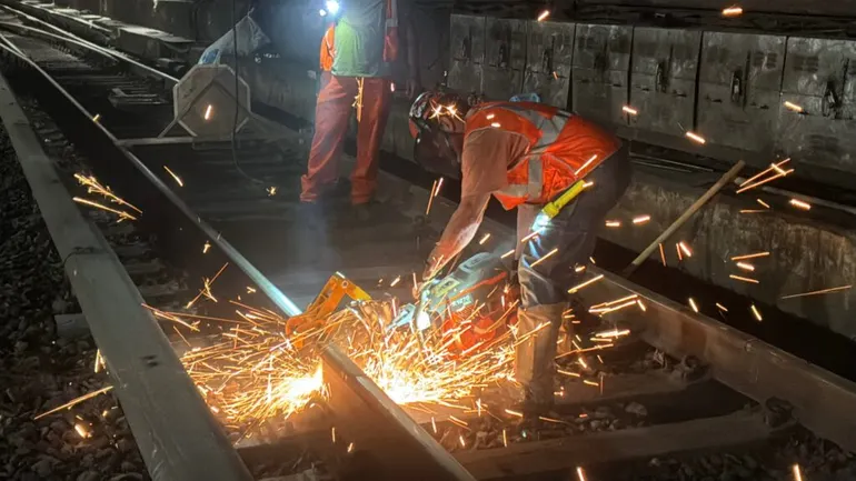 Amtrak East River Tunnel renovation project maintains 2027 completion target, first tunnel expected to resume service in August