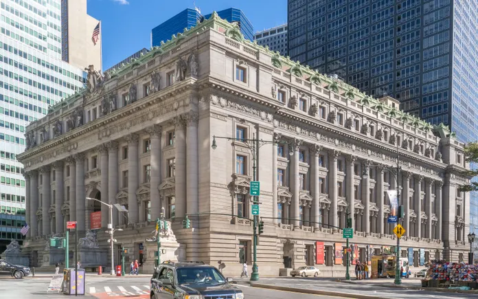 GSA accuses Congress of diverting its building maintenance fund