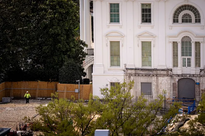 Court Rules: Trump White House Ballroom Groundwork Suspended, Underground Construction Allowed to Continue